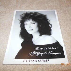 STEPFANIE KRAMER 8X10 CELEBRITY PROMOTIONAL AUTOGRAPHED PHOTO